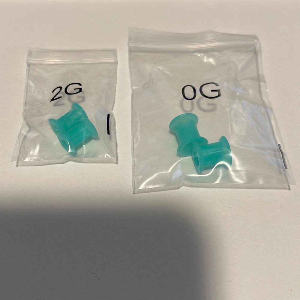 Ear Stretching Silicone Tunnels 2 Gauge and 0 Gauge